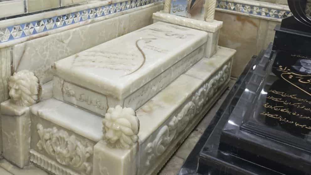 سنگ قبر مشکی ساده  در شهرک سنگ تهران